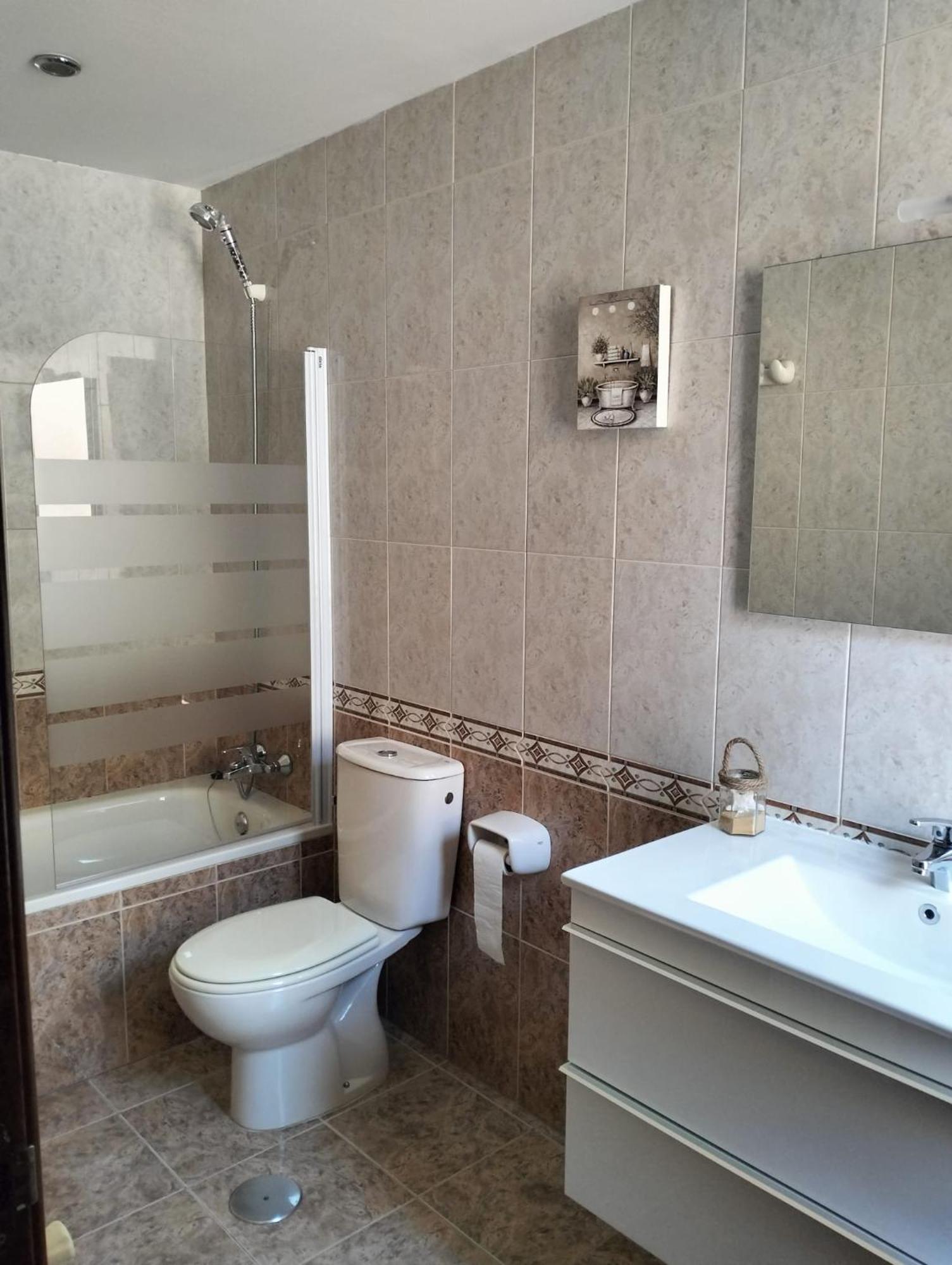 Apartamento Clarin Arriondas Bilik gambar